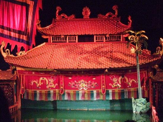 Wodny Teatr Kukiełek Thang Long